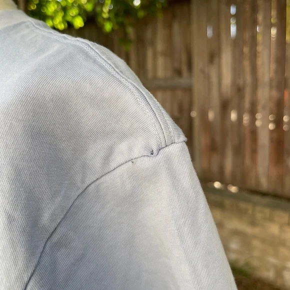 Uniqlo X Dick Bruna Peace for all Blue women’s tee cut cropped Bunny Print XS - Picture 7 of 7